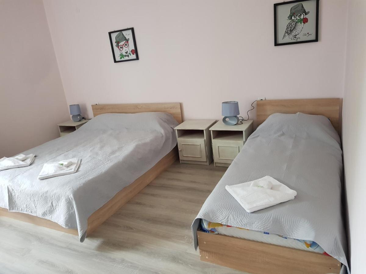 Къща За Гости Саня Hotel Kavarna Kültér fotó